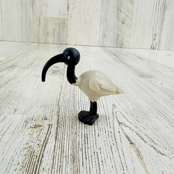 Bluey SHAUN Emu Episode Figure White Bird Australian White Ibis NEW RARE - Picture 1 of 7
